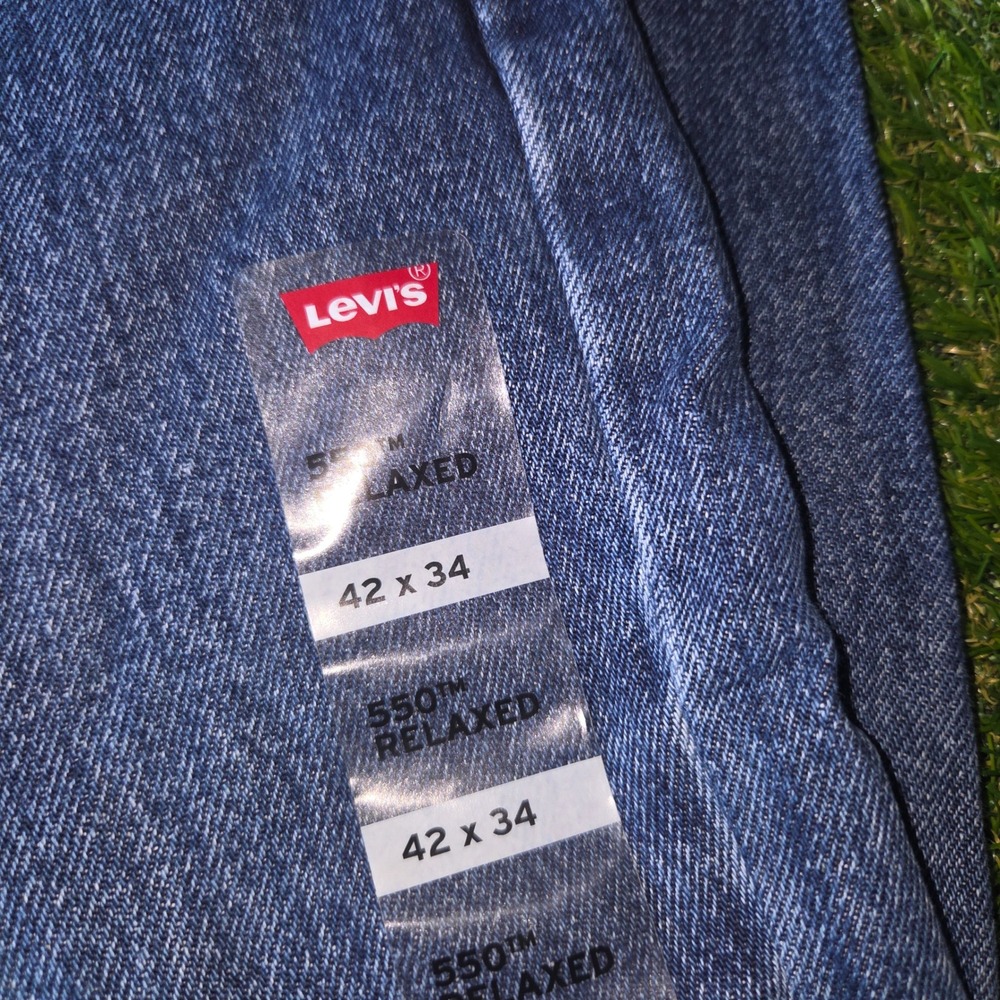 Levi's 550 Relaxed Fit 42x34 Men's Cotton Straight Leg Jeans Dark Stonewash NWT - Picture 4 of 7